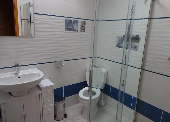 منزل للإقامة Lenadia *