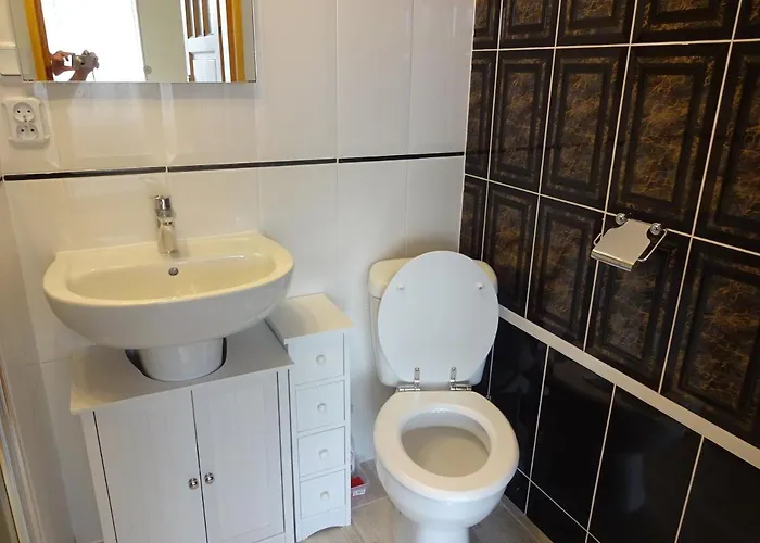 Lenadia منزل للإقامة