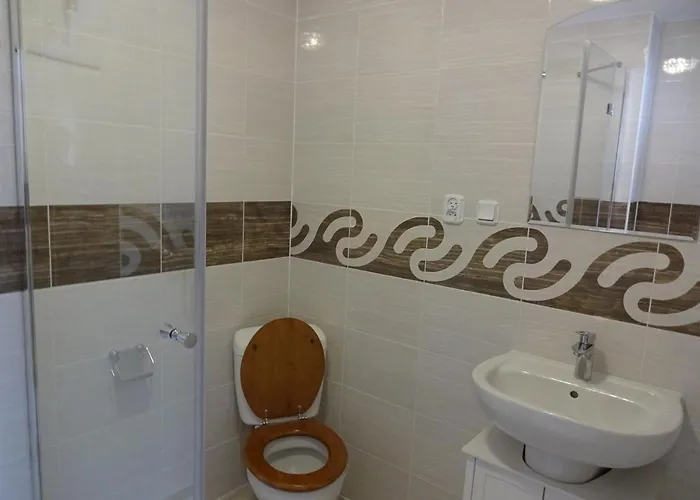 Lenadia منزل للإقامة *